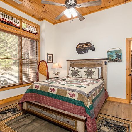 Five Bears Mountain View Lodge Сивиървил Екстериор снимка