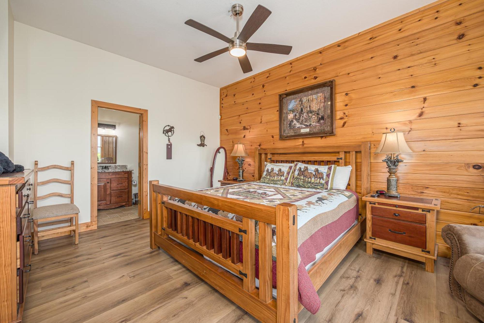 Five Bears Mountain View Lodge Сивиървил Екстериор снимка