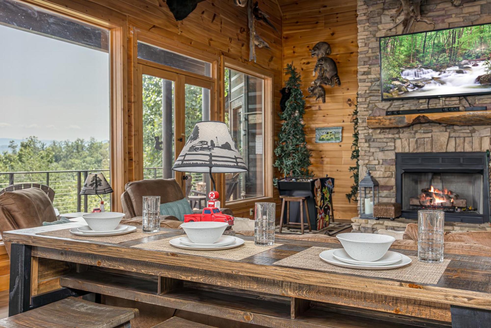 Five Bears Mountain View Lodge Сивиървил Екстериор снимка